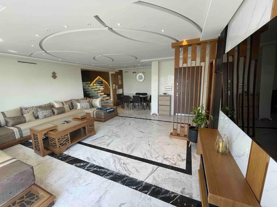 דירות Royale Duplexe Pleine Centre Tanger מראה חיצוני תמונה